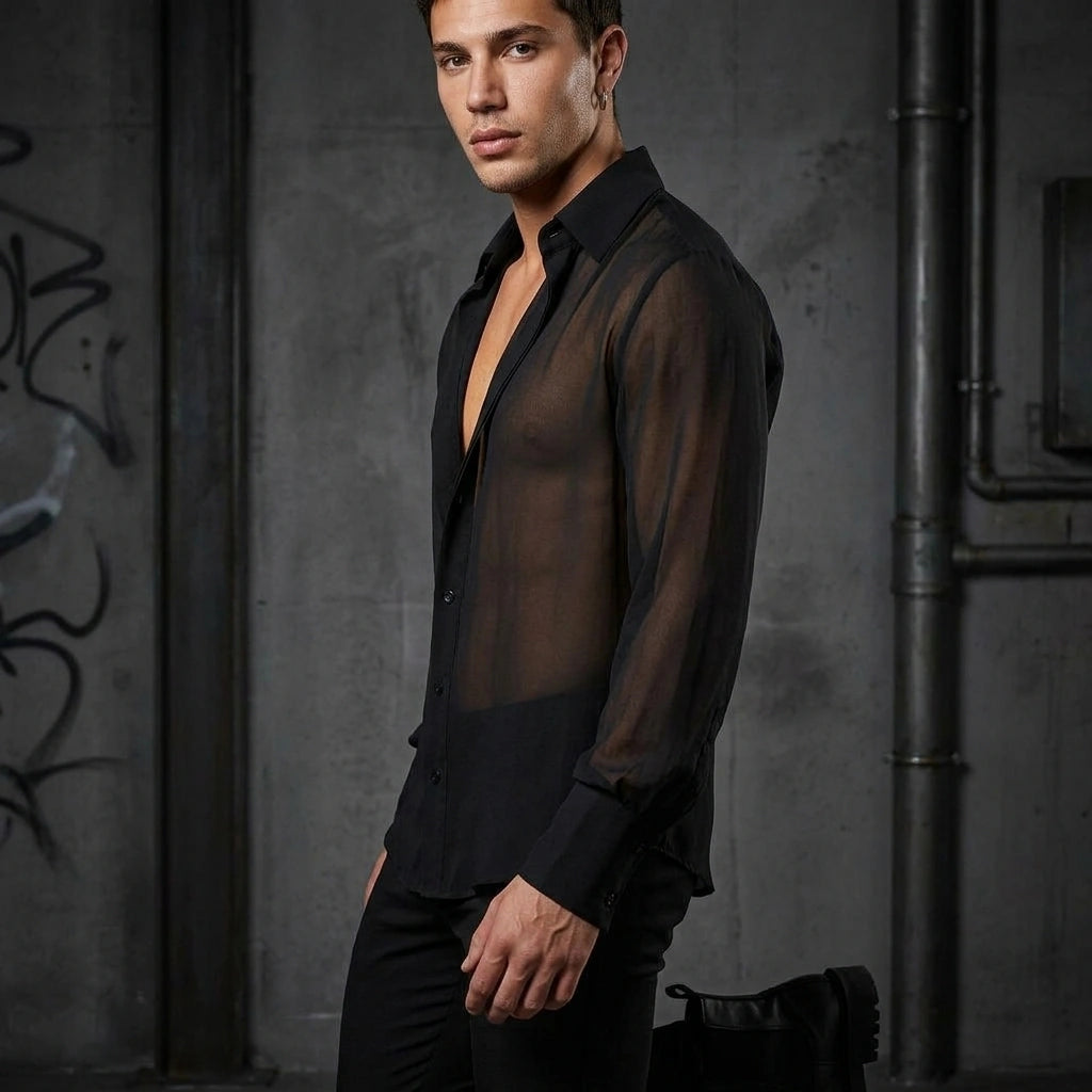 Luftige Eleganz - Durchsichtiges Rave Herrenhemd - Dreiviertel-Ansicht | Techno Essentials