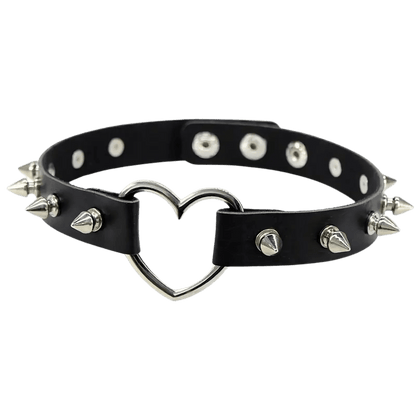 HeartEdge Spike Choker – Verstellbare Lederhalskette mit Herz