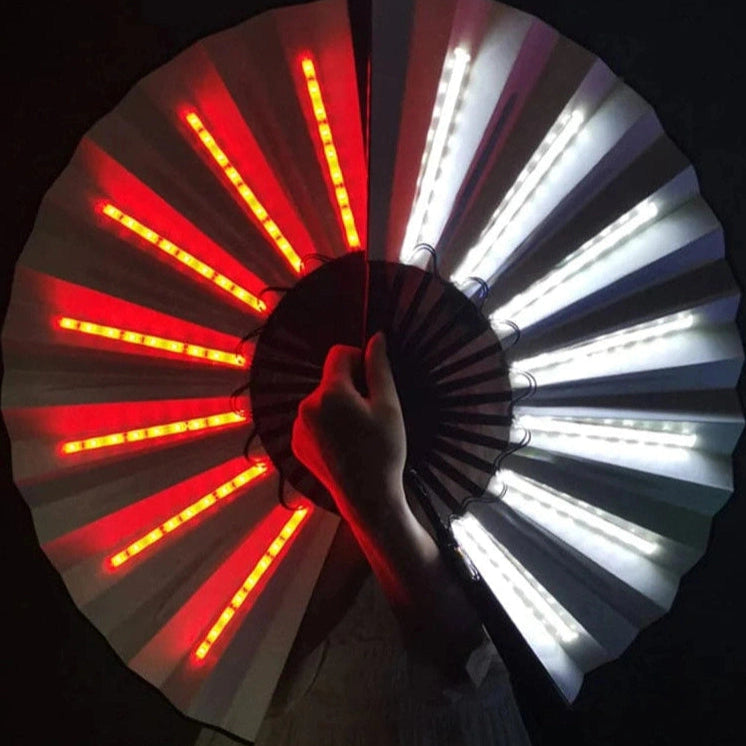 Was ist ein Rave? Der Unterschied zum Techno Club erklärt – Techno ...