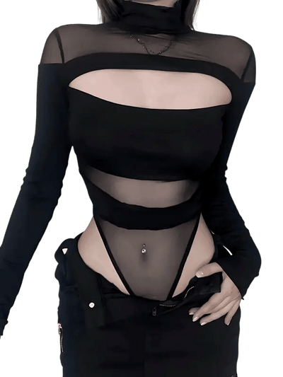 Schwarzer Nebelschleier Bodysuit mit Cut-out und transparenten Einsätzen, Vorderansicht am Model