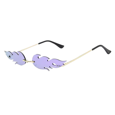 Lila Flammen-Sonnenbrille, freigestellte Seitenansicht