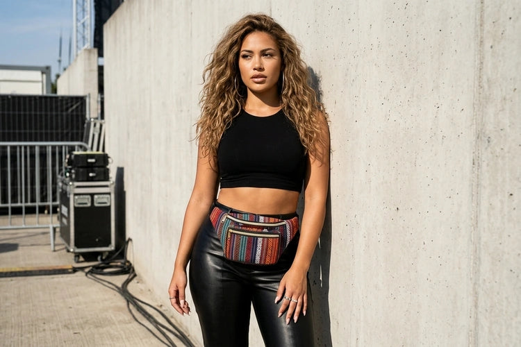 Unten Bild - techno-essentials-tribal-groove-bauchtasche-für-raves-lifestyle.webp